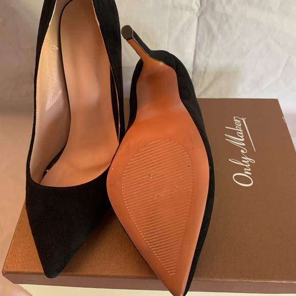 Black Women's Heels - Picture 2 of 3